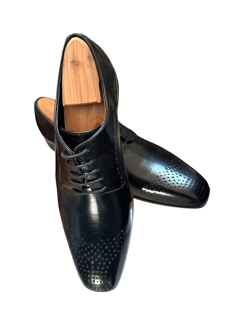 Men's Black Leather Derby Shoes with Perforated Toe